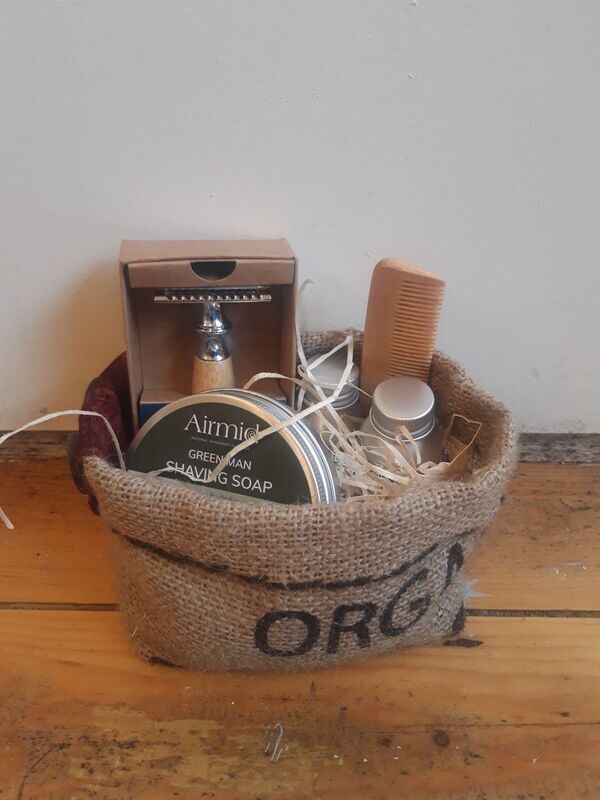 Gift Box ( num 3 )