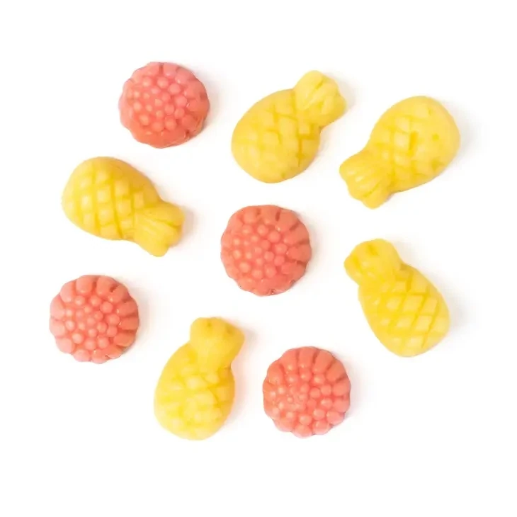 Organic Vegan Pineapple &amp; Raspberry Fruit per 100g