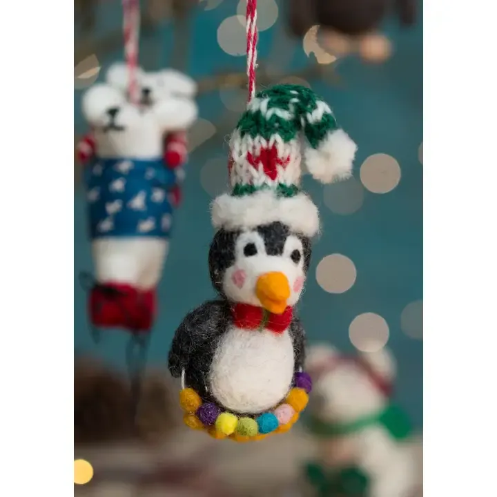 Felt Penguin in Christmas Hat