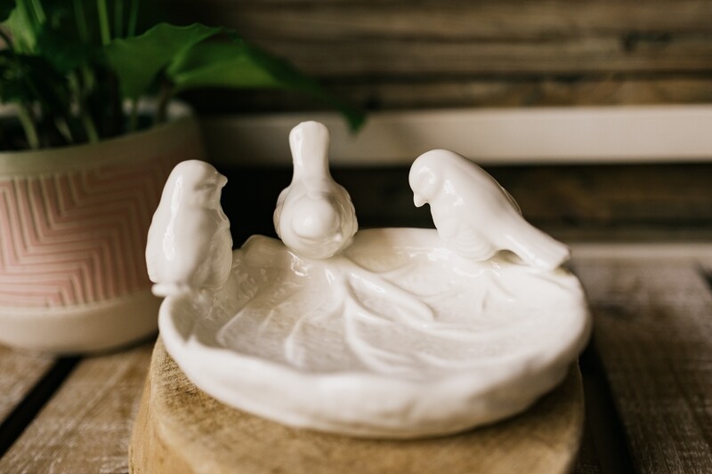 ceramic dish w/ birds