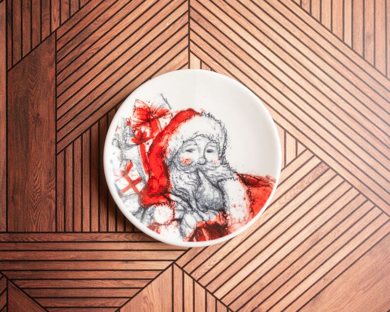 sm santa dish