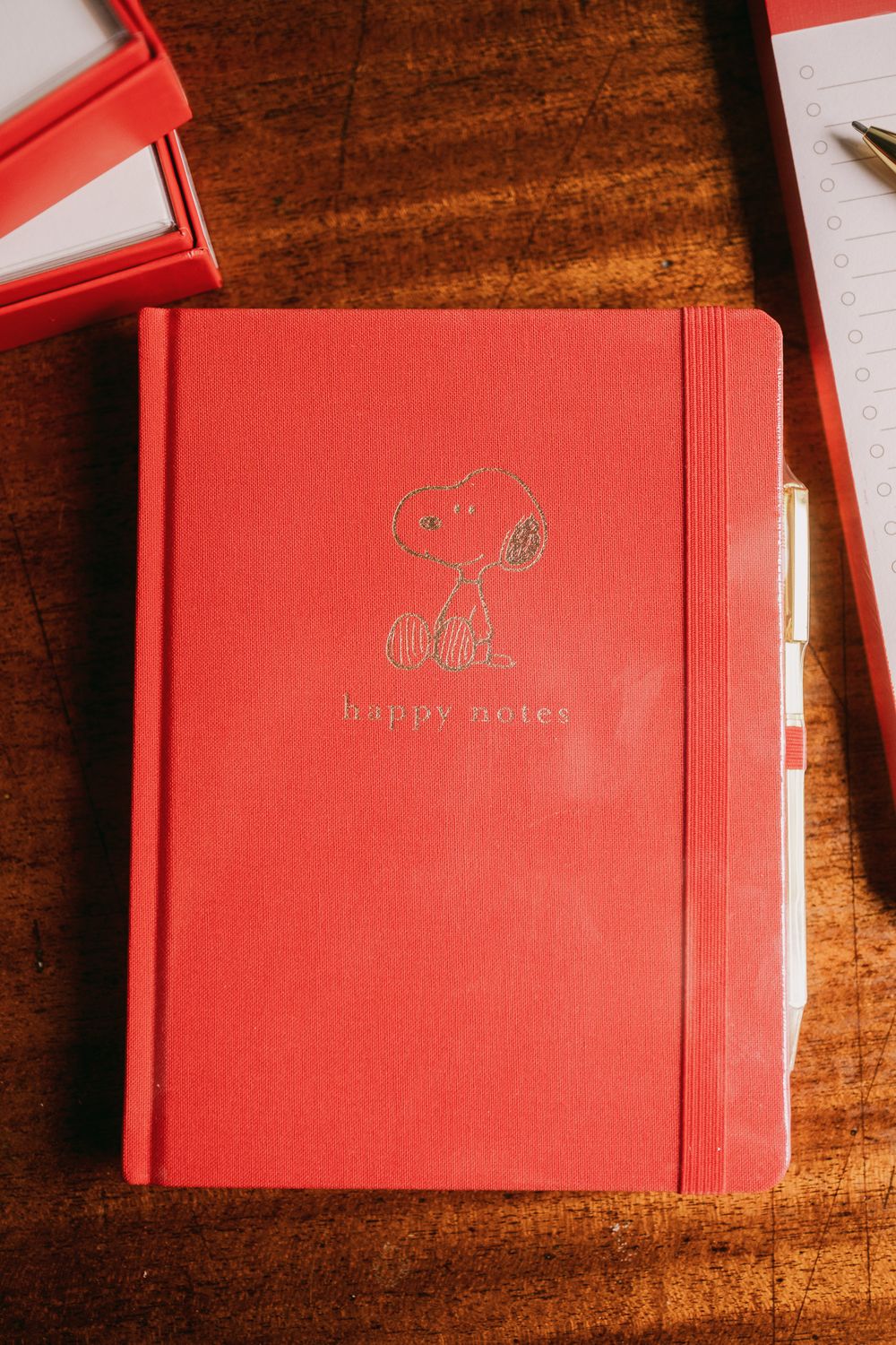 snoopy journal and pen