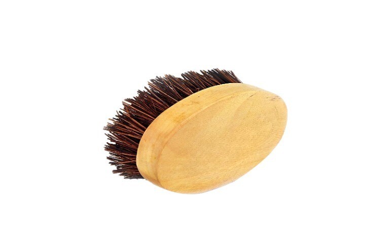 OVAL HARD SCRUBBING BRUSH - S
(Made with Coconut Coir &amp; Wood) (Plastic-Free) (Eco-Friendly)