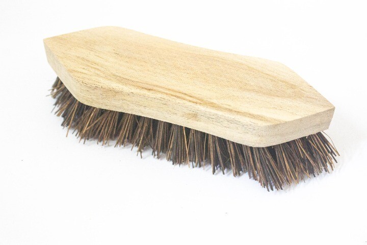 STIFF BOAT BRUSH
(Made with Coconut Coir &amp; Wood) (Plastic-Free) (Eco-Friendly)