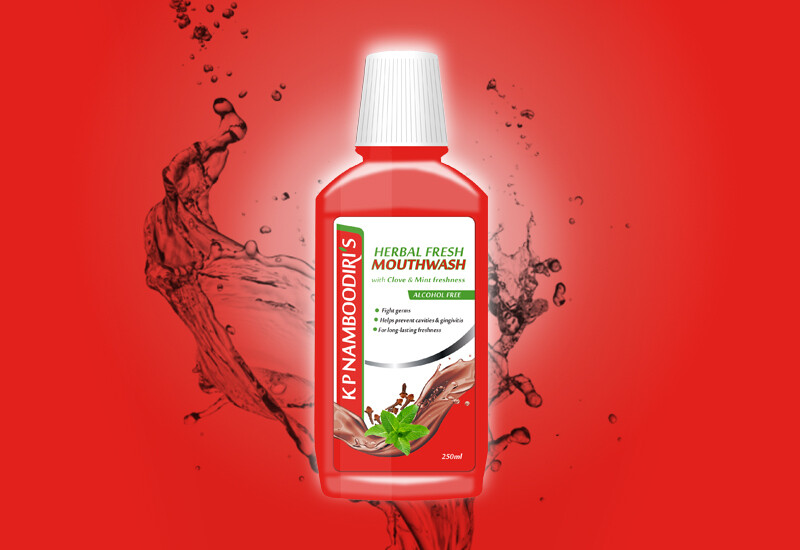 K P NAMBOODIRI&#39;S HERBAL FRESH MOUTHWASH WITH CLOVE AND MINT FRESHNESS ALCOHOL-FREE 250ml