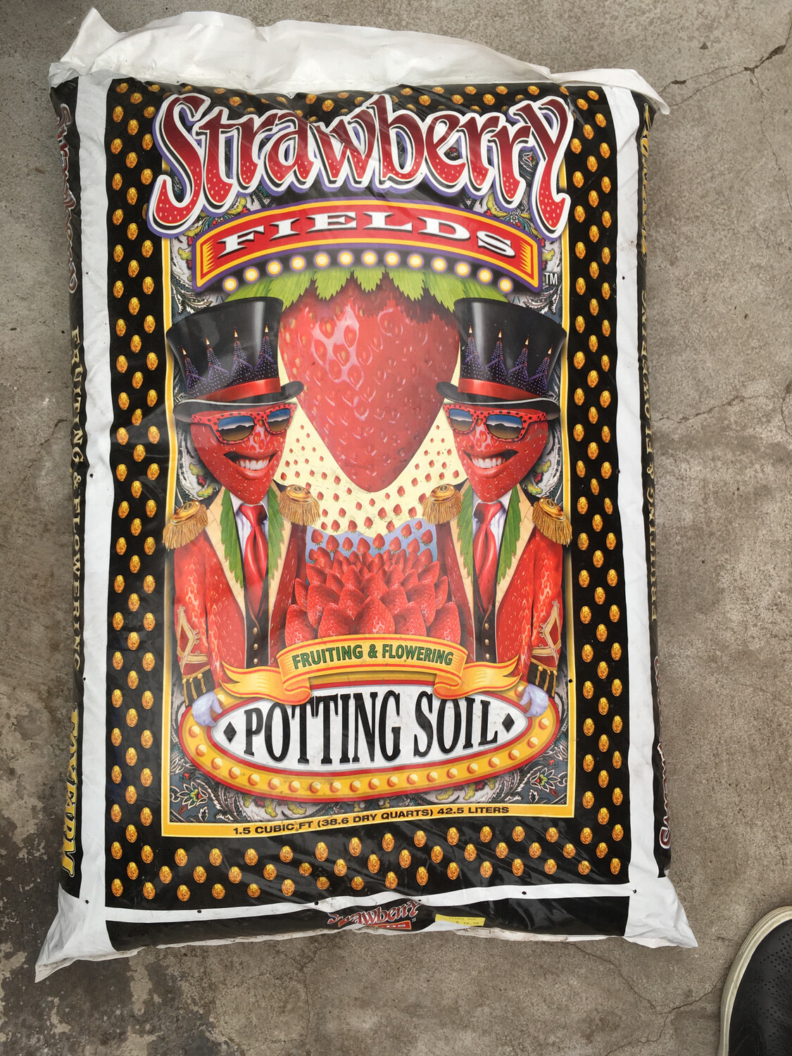 Fox Farm Strawberry Fields
