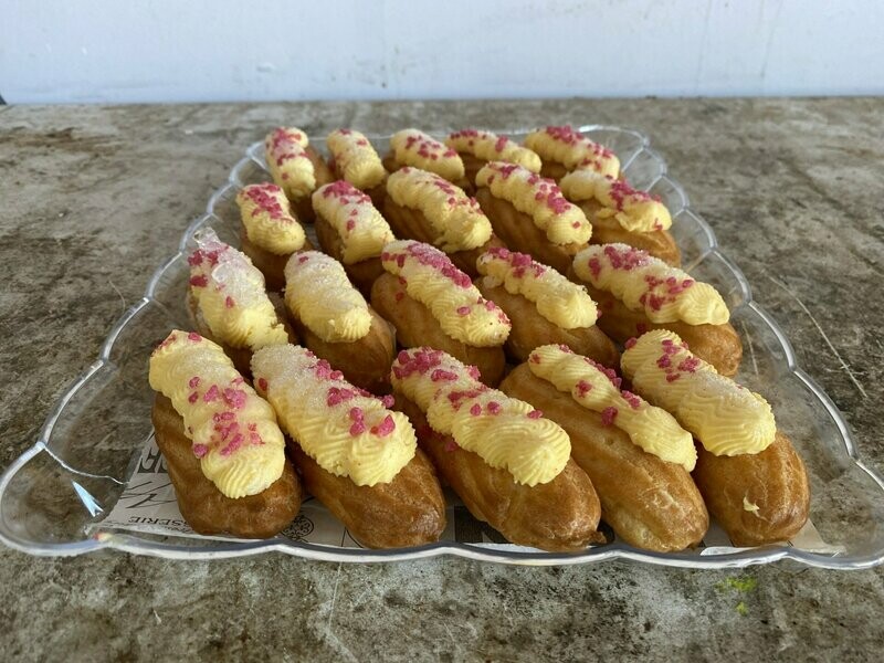 מגש מיני אקלר