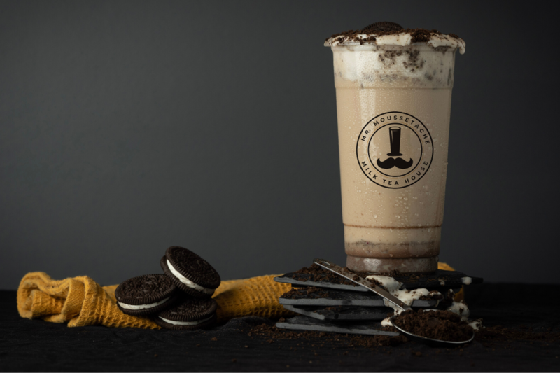 English Moussetache (Oreo)