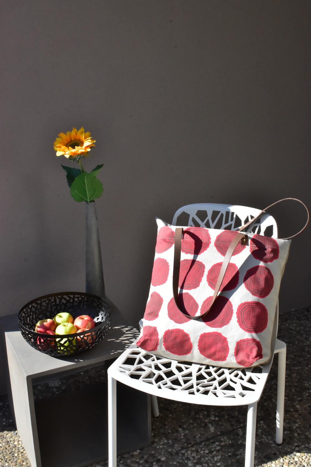 Schwarzwald Shopper „wood_cut“ Farbe Natur mit Rot Schwarzwald Shopper „wood_cut“ Farbe Natur mit Rot