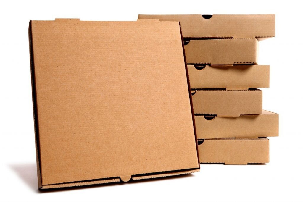 Caja de Pizza 15" x 100