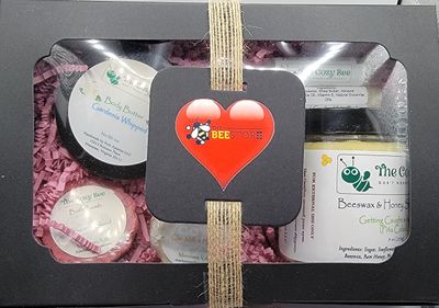 The Cozy Bee Gift Box