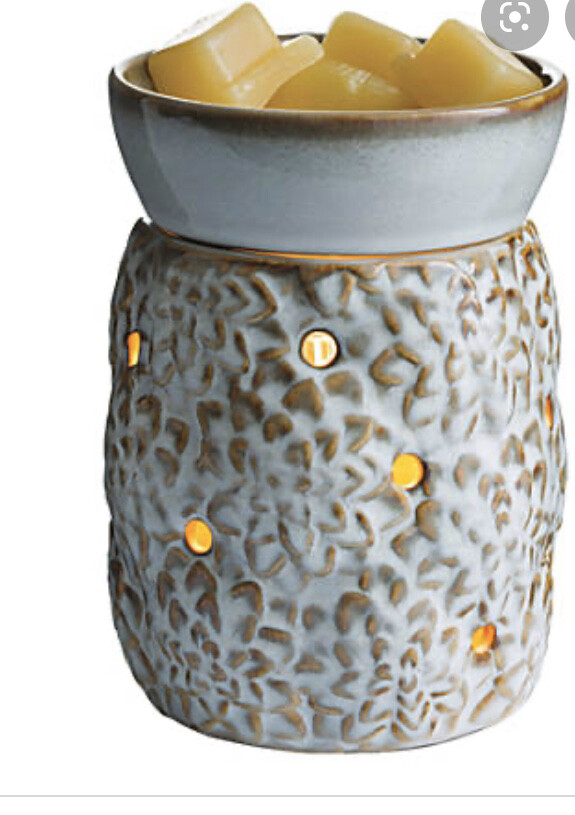 Candle Warmers Traditional Plug In, No bulb Required Candle Warmers Traditional Plug In, No bulb Required