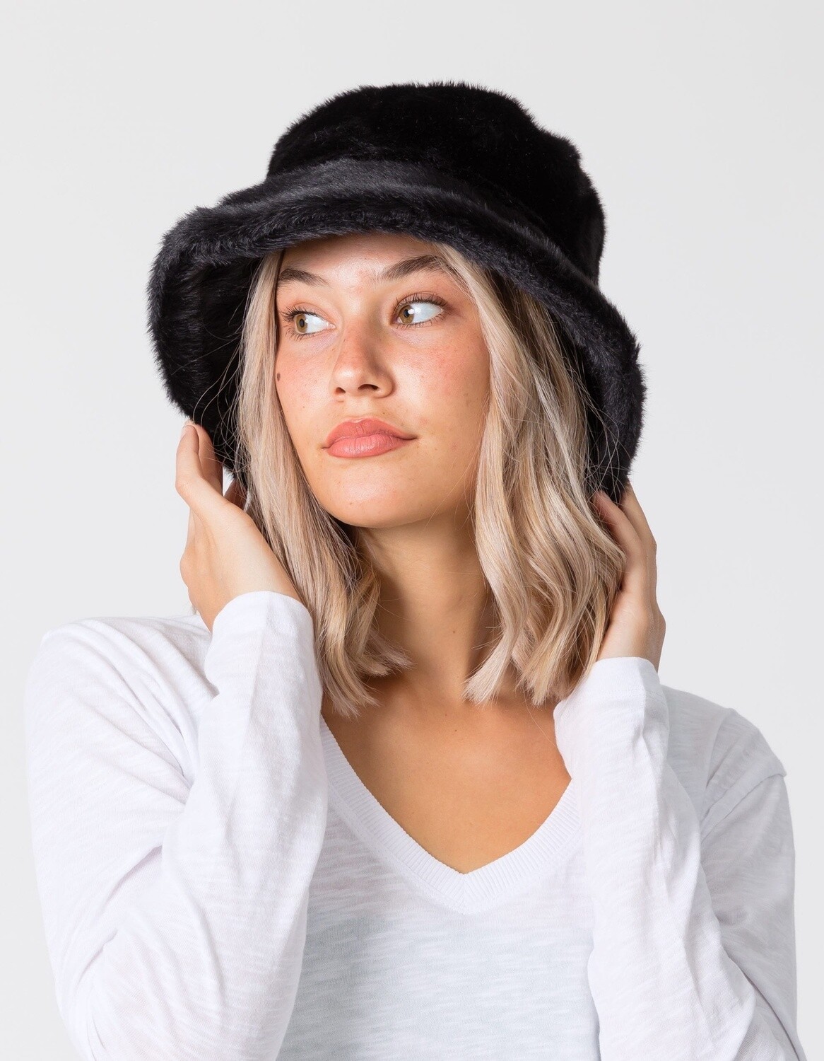 Stella + Gemma Bucket Hat Black Fur