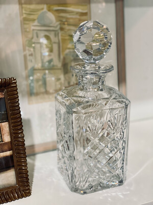 Royal Doulton Crystal Decanter 00838