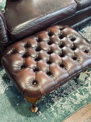 Moran Leather Ottoman 01271