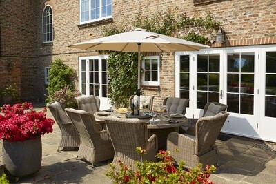 3.0m Eclipse Crank Parasol