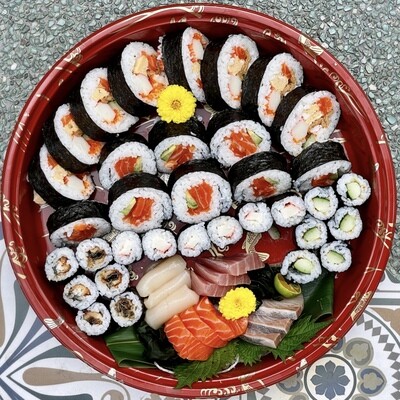 Sashimi + Makimono Platter