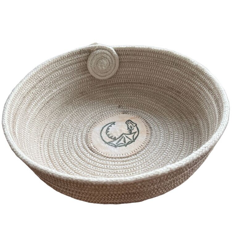 Honeysuckle beige by Mathilde Piard