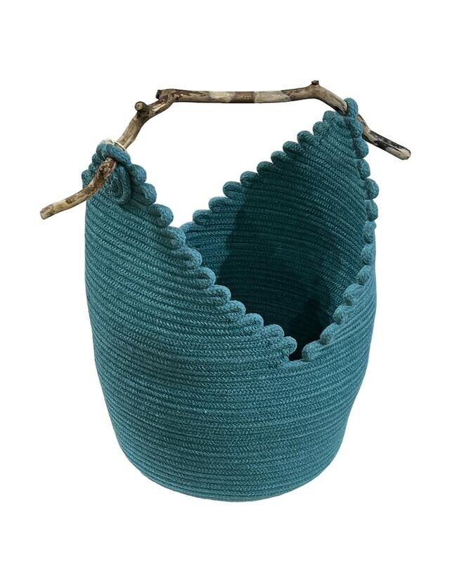 Wren Basket in Eton by Mathilde Piard