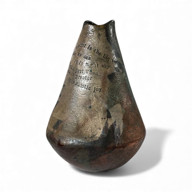 Teardrop pot -Big Spirit by Seatree Argyll Teardrop pot -Big Spirit by Seatree Argyll