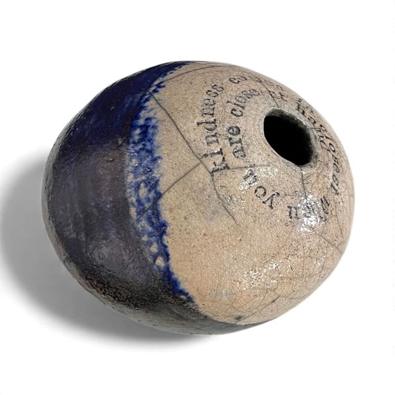 Pebble pot - kindness by Seatree Argyll Pebble pot - kindness by Seatree Argyll