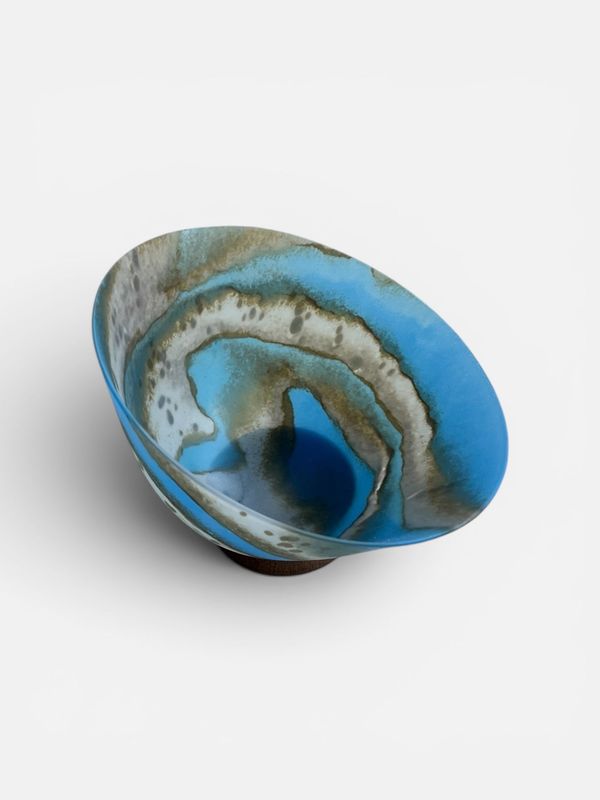 12m glass bowl by Jane Drysdale 12m glass bowl by Jane Drysdale