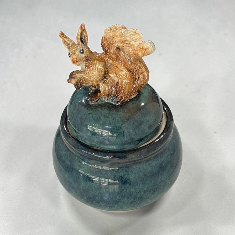 Squirrel pot by Caroline Storer Squirrel pot by Caroline Storer