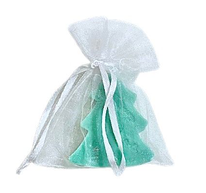 savon lave-main en forme de sapin senteur épicée