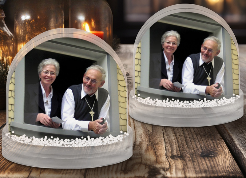 Schneekugel mit Motiv Schwert-Bischof &amp; Mutter Paula