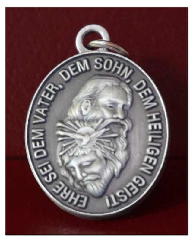 Medaille oval – Allerheiligste DREIFALTIGKEIT