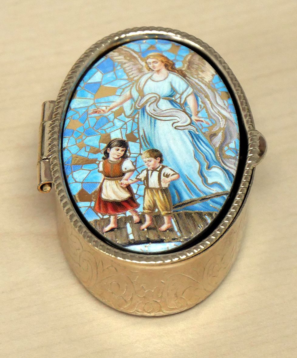 Rosenkranzdose Motiv „Schutzengel/Brücke“