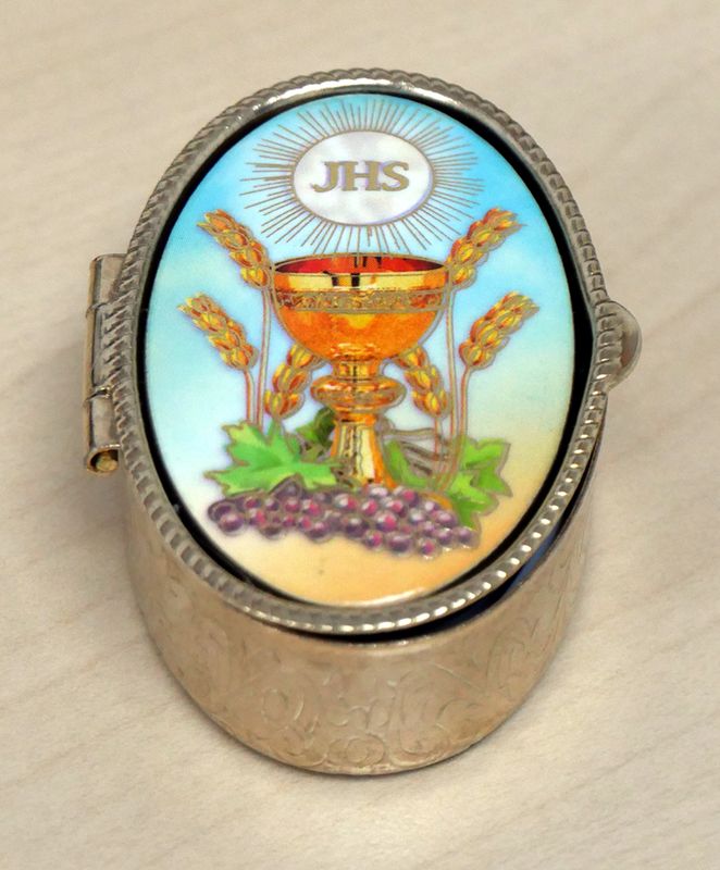 Rosenkranzdose Motiv „Kelch/IHS“