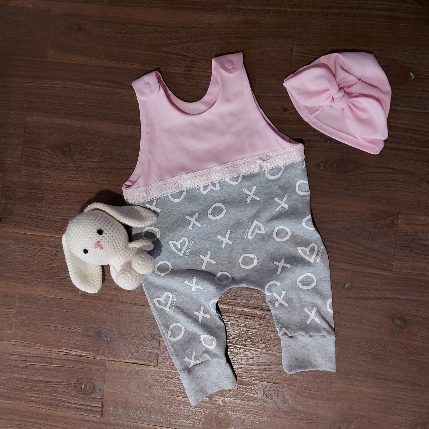 Xs &amp; Os Pink and Grey Jumper