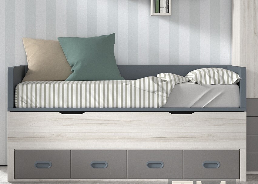 Cama compacta con los colchones con la misma medida