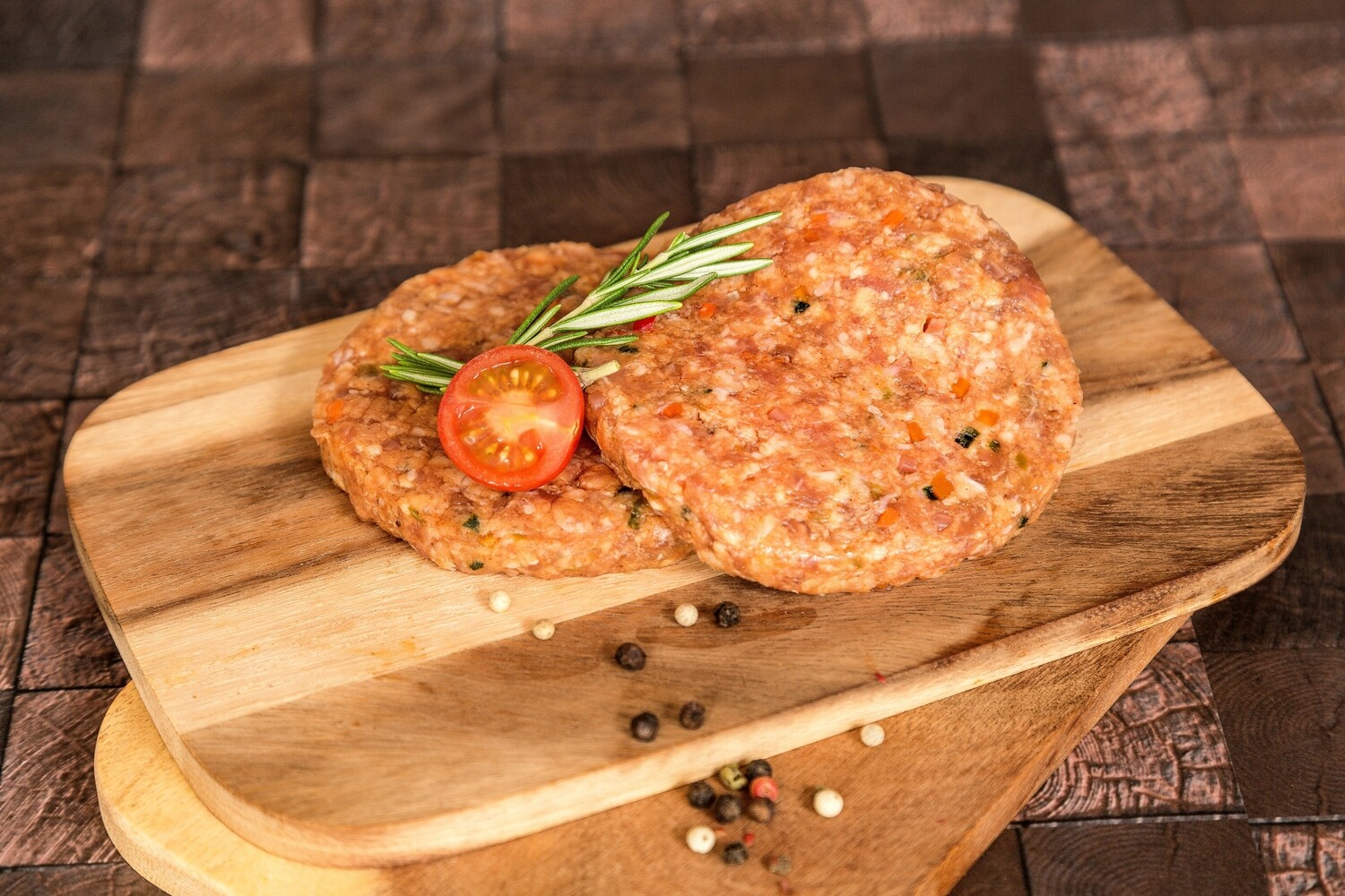 Rindshamburger mit Gemüse, 2 Stück in Schale