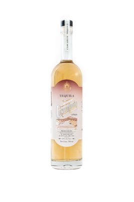 Tequila Cascahuin Añejo 0,7 L