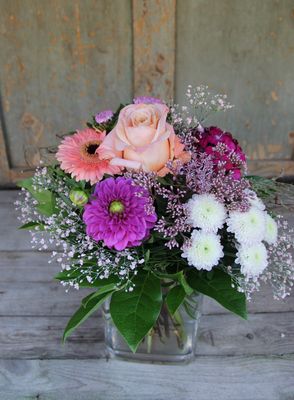 Poesie in rosa, lachs, weiss