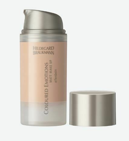 Hildegard Brauckmann Matt Make up Elfenbein