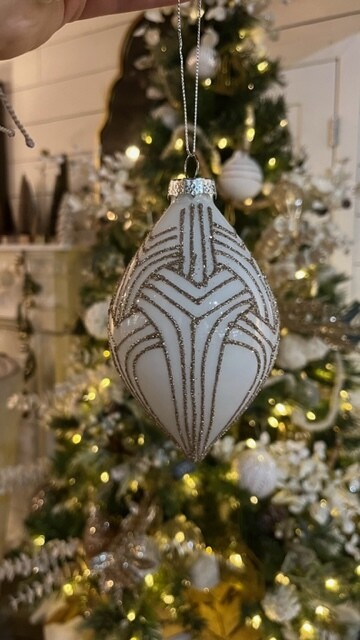 Art Deco Gold Ornament