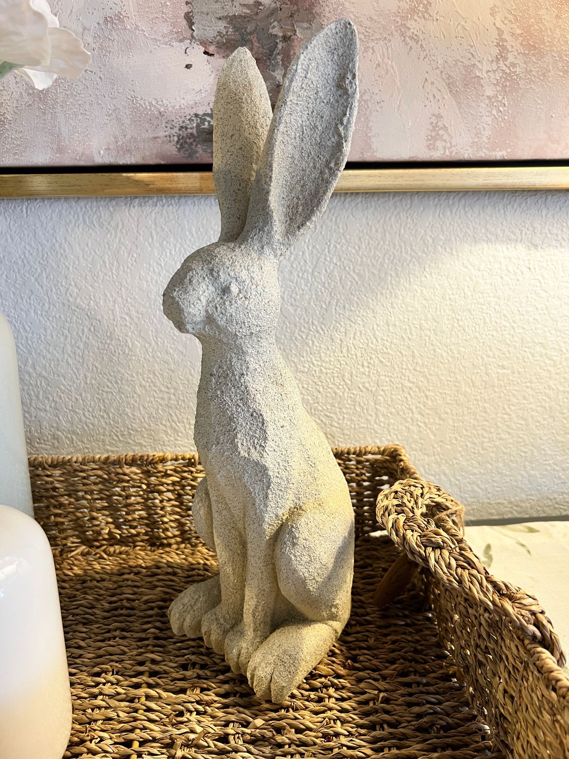 Rabbit 16" resin