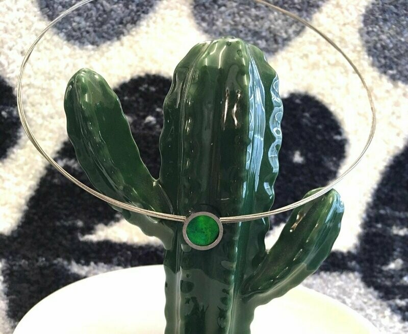 Kettenanhänger rund mit Flachsfaser Kettenanhänger rund mit Flachsfaser