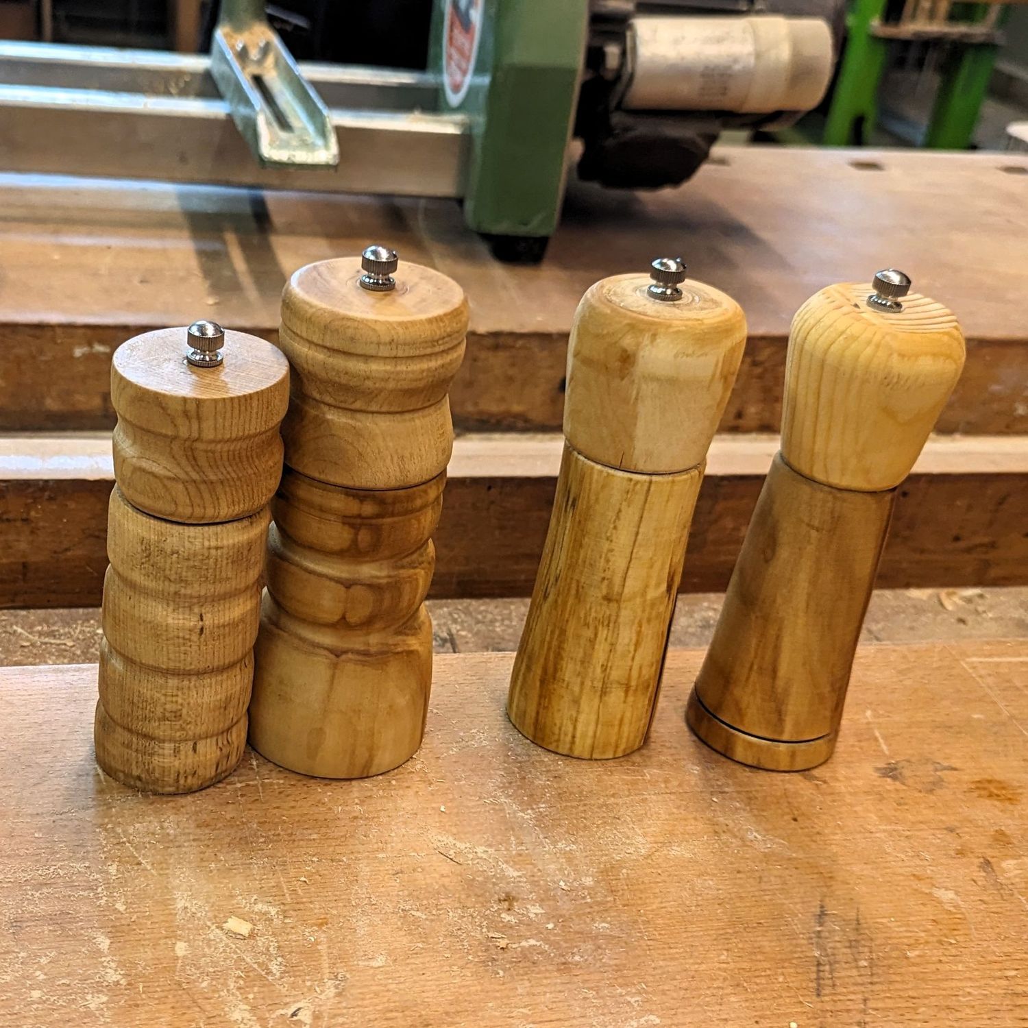 Längsholz Drechseln: Pfeffermühle herstellen