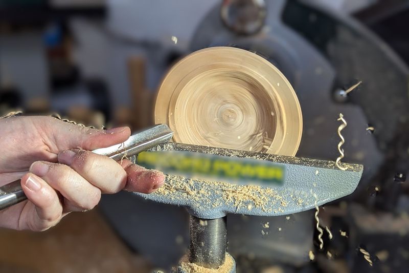 Querholz Drechseln: Kleine Schalen Querholz Drechseln: Kleine Schalen