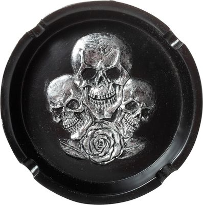 3 Skull Ashtray