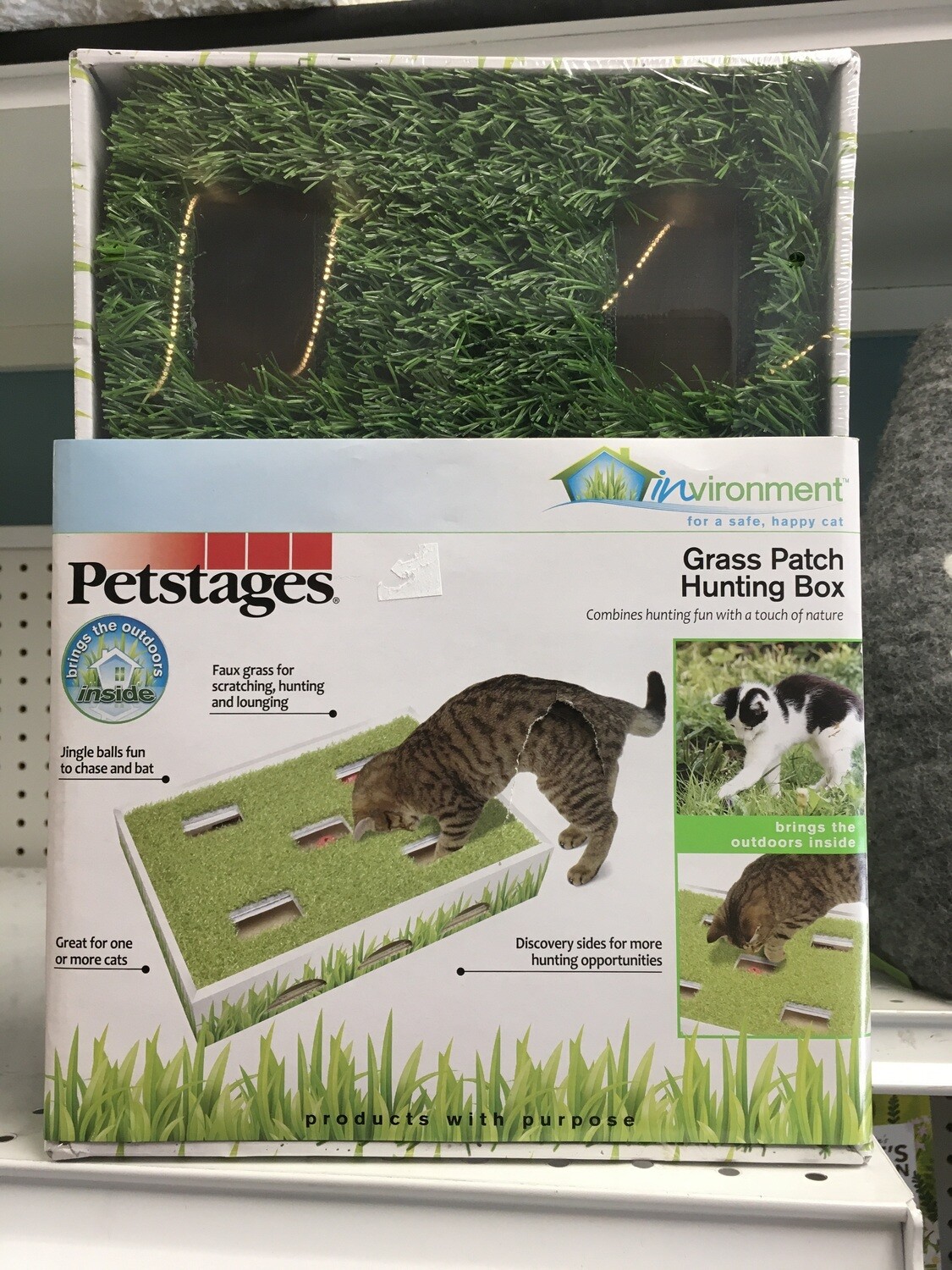 grass patch hunting box