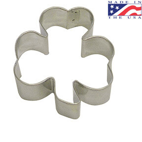 Shamrock Cookie Cutter 2.75&quot; B27F