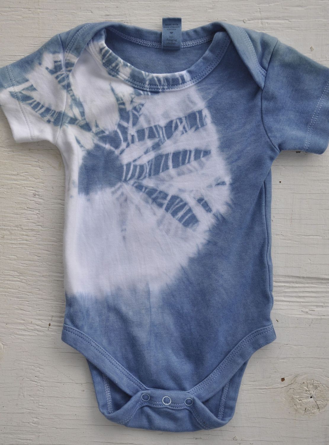Short Sleeved Web Onesie, Med Blue