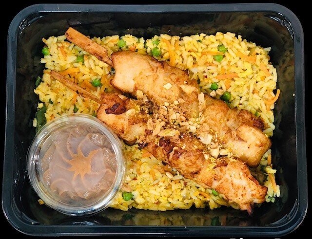 Nasi Goreng met kipsaté
