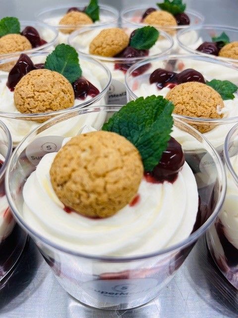 Amaretti mascarpone met krieken