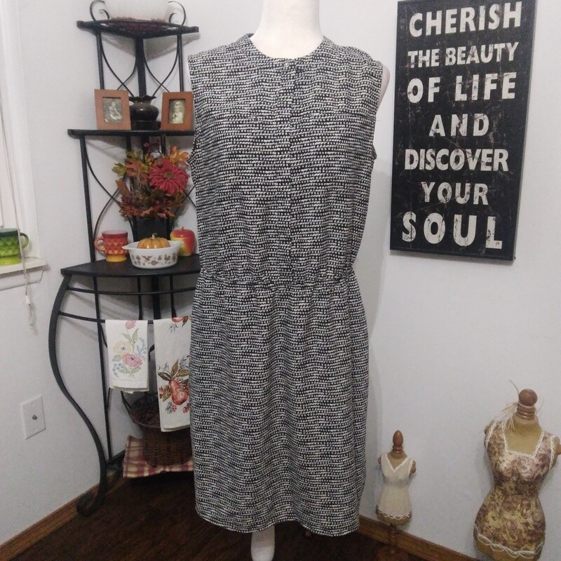 Merona Large Women&#39;s Black White Half Button Sleeveless Blouson Dress